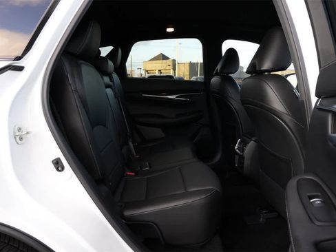 Certified 2025 INFINITI QX50 Sport image 21