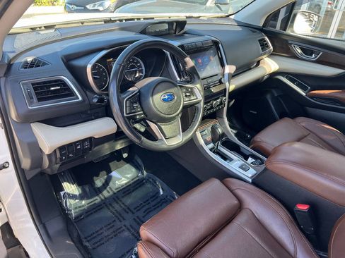 Used 2019 Subaru Ascent Touring AWD/4WD image 19