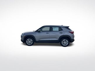 Used 2023 Chevrolet TrailBlazer LS FWD video 2