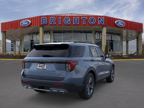 Used 2026 Ford Explorer Active w/ Active Comfort Package AWD/4WD image 8