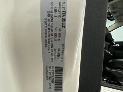 Used 2018 FIAT 500 Lounge image 48