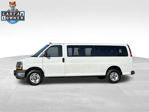 Used 2024 Chevrolet Express 3500 LT w/ LT Preferred Equipment Group RWD image 9