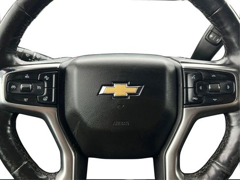 Used 2019 Chevrolet Silverado 1500 LTZ AWD/4WD image 23
