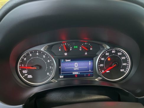 Used 2023 GMC Terrain SLE image 8