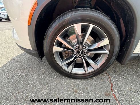 Used 2023 INFINITI QX60 Luxe w/ Cargo Package AWD/4WD image 23