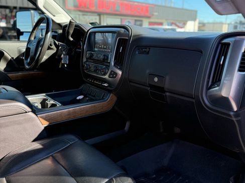 Used 2017 Chevrolet Silverado 3500 LTZ w/ Duramax Plus Package image 14