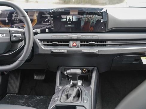 New 2026 Kia K4 EX image 16