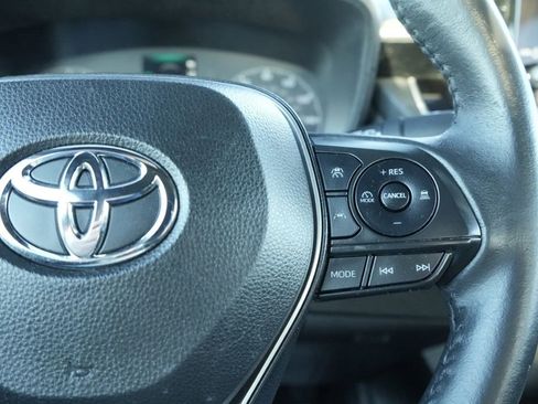 Used 2024 Toyota Corolla SE image 27