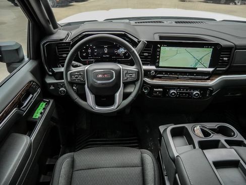 New 2026 GMC Sierra 3500 SLE w/ SLE Value Package AWD/4WD image 43