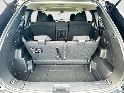 New 2026 Mitsubishi Outlander ES image 5