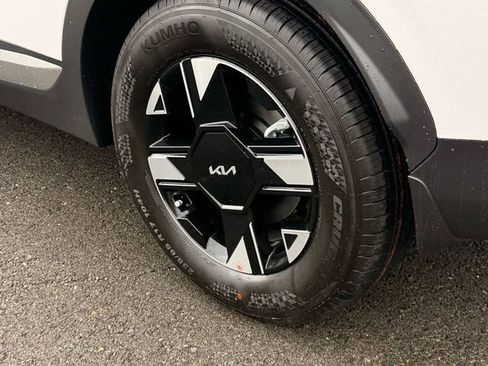 New 2026 Kia Sportage LX FWD image 26
