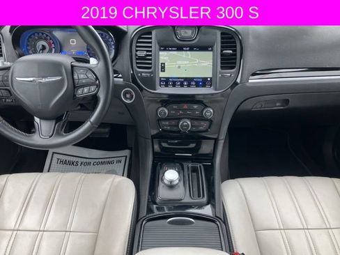 Used 2019 Chrysler 300 S w/ Safetytec Plus Group image 20
