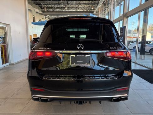 New 2025 Mercedes-Benz GLS 63 AMG 4MATIC image 6