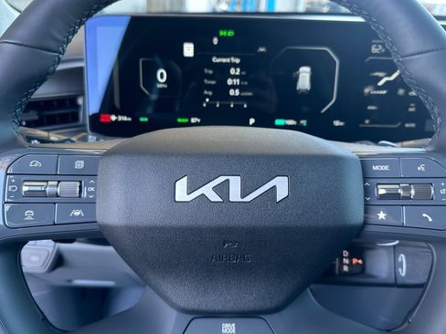New 2026 Kia EV9 Light RWD image 25