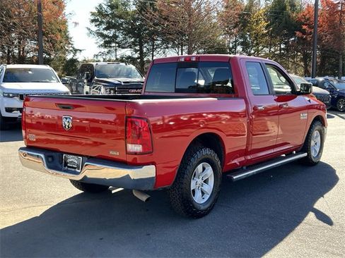 Used 2017 RAM 1500 Classic SLT image 13