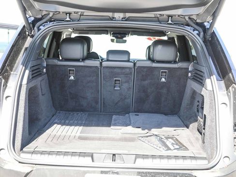 Used 2024 Land Rover Range Rover Sport Dynamic SE image 25