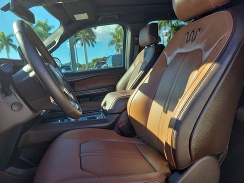 Certified 2024 Ford Expedition Max King Ranch image 28