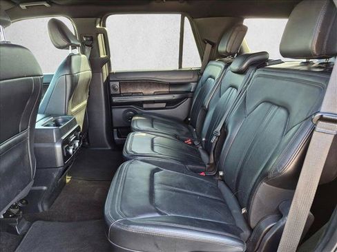 Used 2021 Ford Expedition Limited AWD/4WD image 19