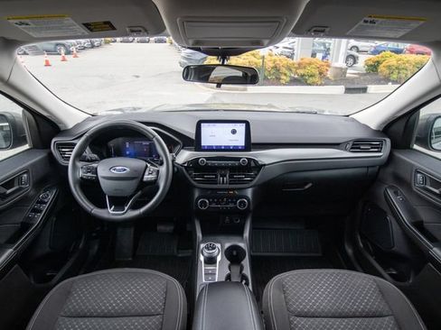 Used 2024 Ford Escape Active w/ Cold Weather Package FWD image 21