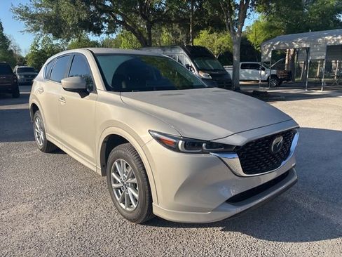 Used 2024 MAZDA CX-5 AWD 2.5 S w/ Select Package image 3