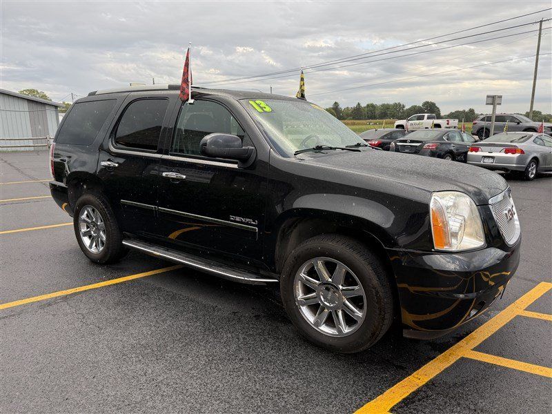 Used 2013 GMC Yukon Denali AWD/4WD image 3