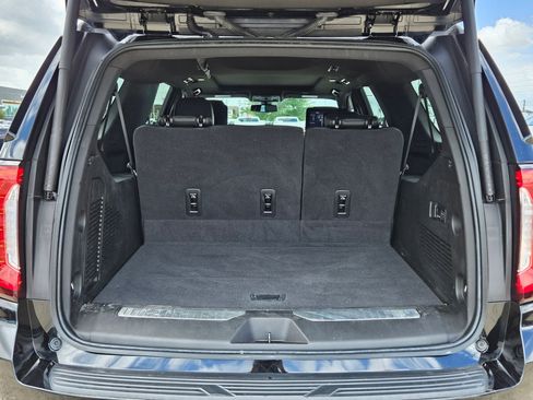 Used 2021 GMC Yukon XL Denali RWD image 28