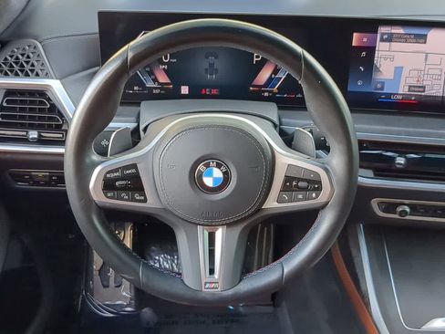Used 2023 BMW X7 M60i w/ M Sport Professional Package image 24