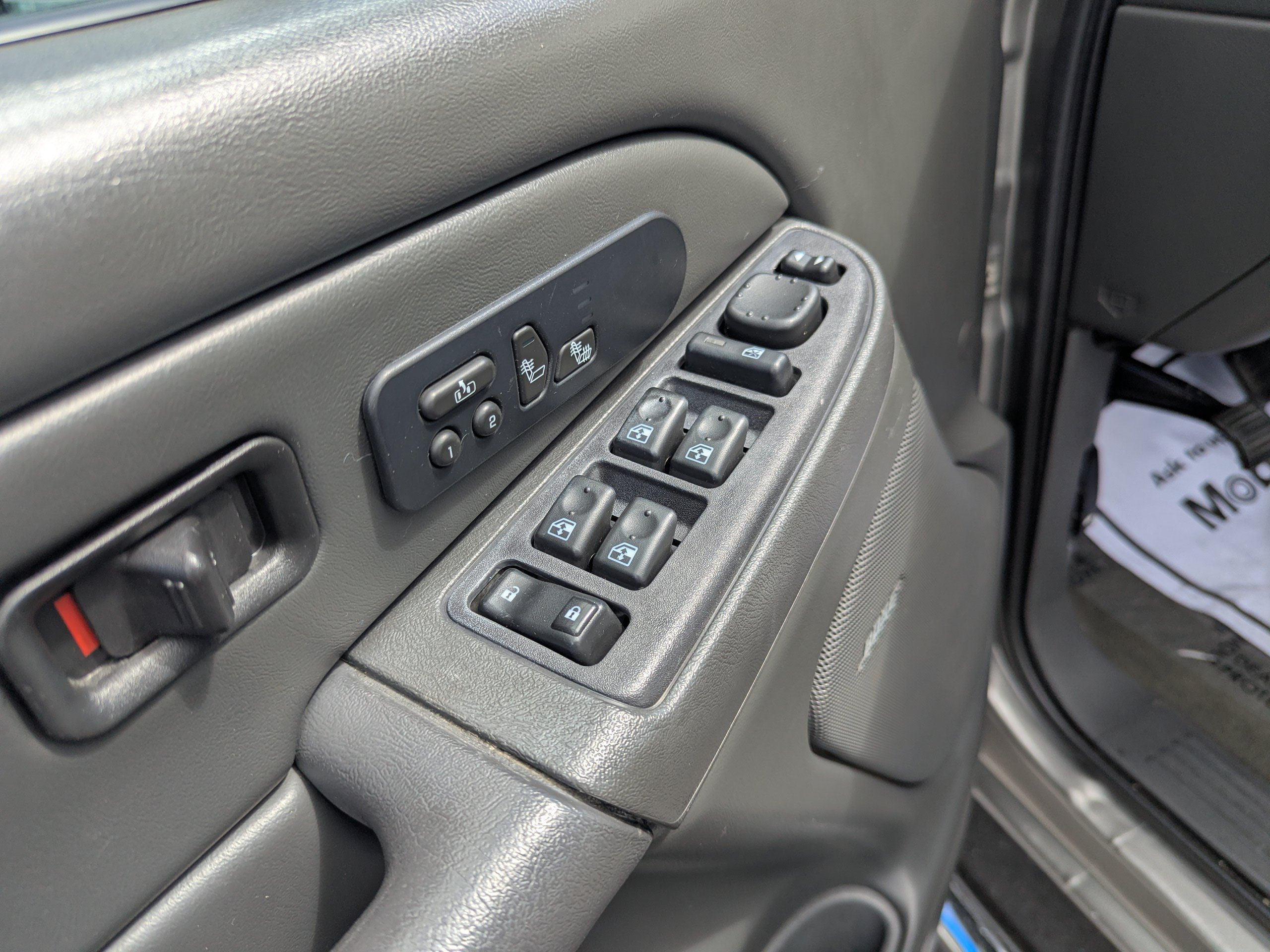 Used 2007 Chevrolet Silverado 3500 LT w/ Heavy-Duty Power Package AWD/4WD image 11