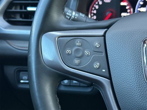 Used 2023 GMC Acadia AT4 w/ Technology Package image 28