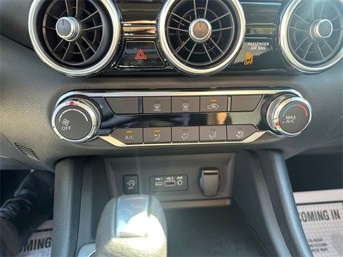 New 2025 Nissan Sentra SV image 19