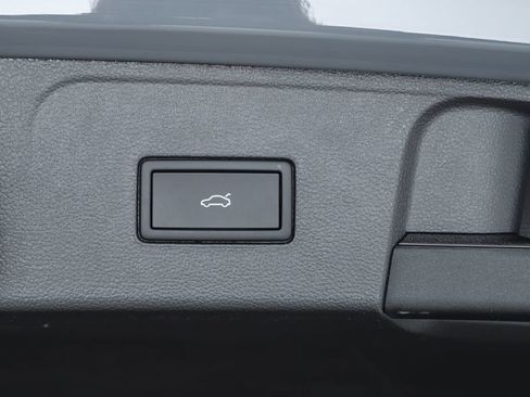 New 2026 Volkswagen Atlas Peak Edition image 30