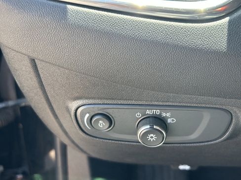 Used 2023 Chevrolet Equinox LS w/ LPO, Cargo Package FWD image 15