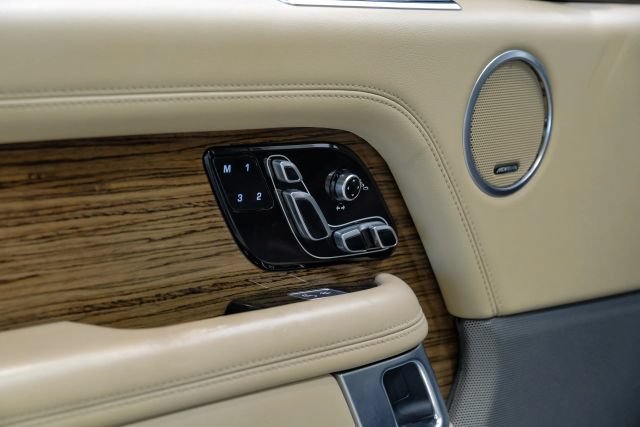 Used 2019 Land Rover Range Rover HSE AWD/4WD image 48