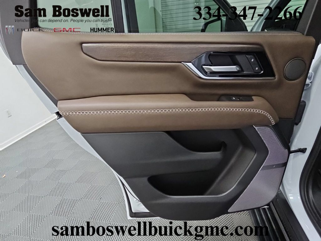 New 2026 GMC Yukon Denali Ultimate w/ LPO, Illumination Package AWD/4WD image 38