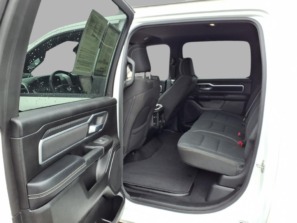 Used 2025 RAM 1500 Big Horn AWD/4WD image 24