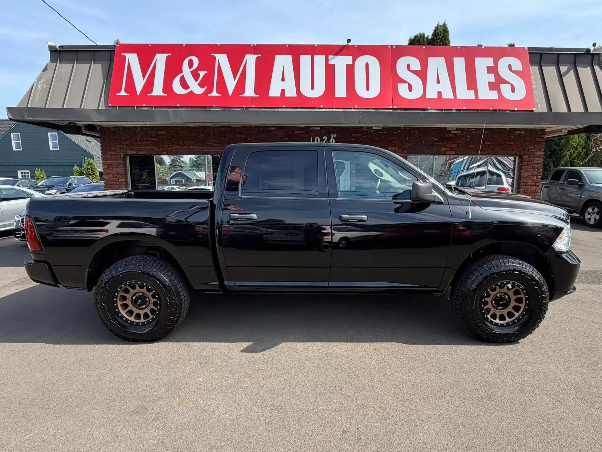 Used 2013 RAM 1500 Express AWD/4WD image 2