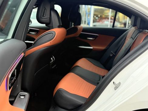 Used 2024 Mercedes-Benz C 300 Sedan image 22