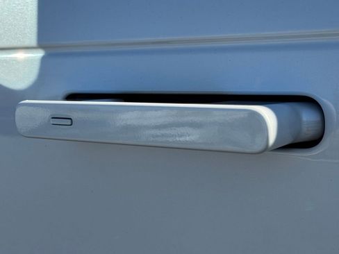 Used 2023 Land Rover Range Rover SE image 13