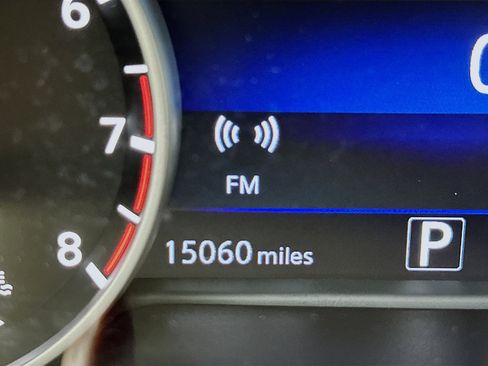 Used 2024 Nissan Murano SV image 18