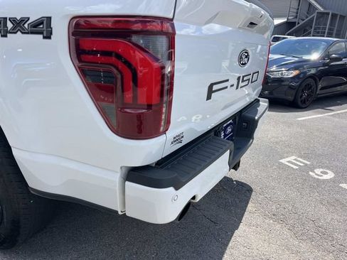 Used 2024 Ford F150 Lariat AWD/4WD image 12