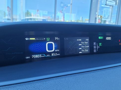 Used 2017 Toyota Prius Prime Plus FWD image 11