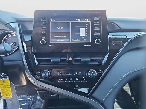Certified 2024 Toyota Camry SE image 14