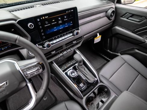 New 2026 Chevrolet Colorado Trail Boss AWD/4WD image 24