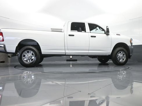 Used 2024 RAM 3500 Tradesman w/ Chrome Appearance Group image 56