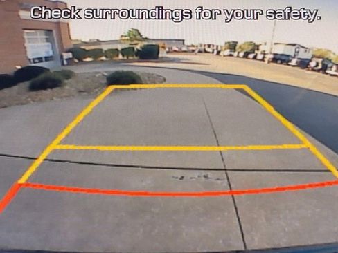 Used 2017 Hyundai Santa Fe Sport image 31