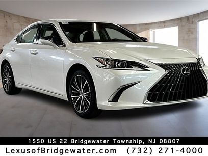 New 2025 Lexus ES 350 w/ Premium Package