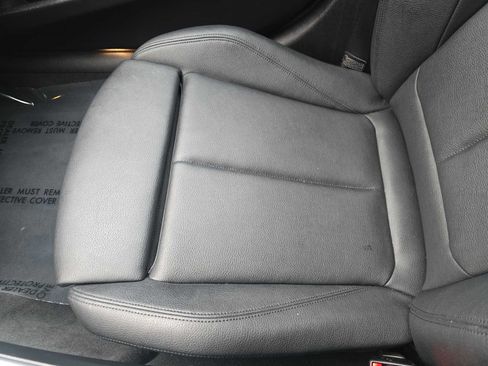 Used 2015 BMW 320i Sedan RWD image 16