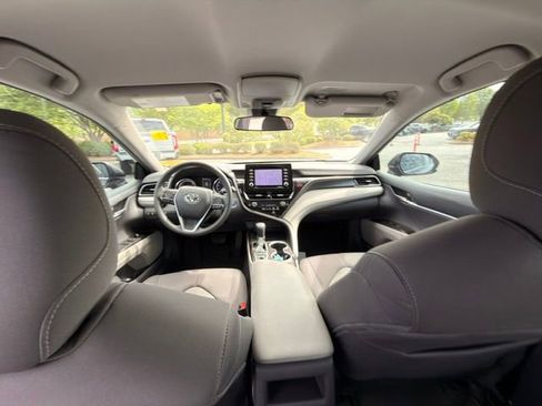 Used 2023 Toyota Camry LE image 8