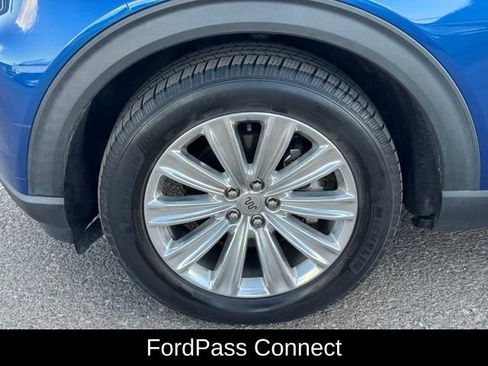 Used 2021 Ford Explorer King Ranch w/ Premium Technology Package AWD/4WD image 11