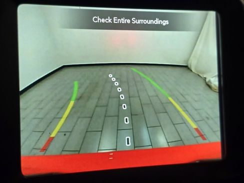 Used 2021 Jeep Renegade Trailhawk image 5